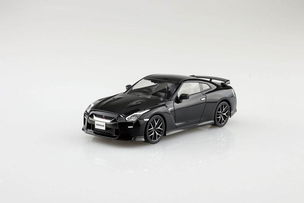 ニッサン NISSAN GT-R(メテオフレークブラックパール) - AOSHIMA SCALE