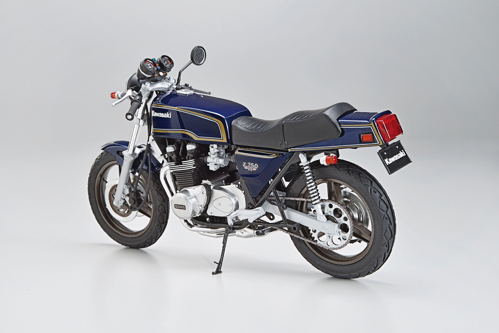 1/12 カワサキ KZ750D Z750FX '79 カスタム - AOSHIMA SCALE MODEL LINEUP