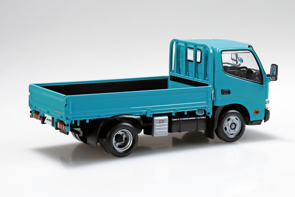 Hino Dutro(turquoise) - AOSHIMA SCALE MODEL LINEUP