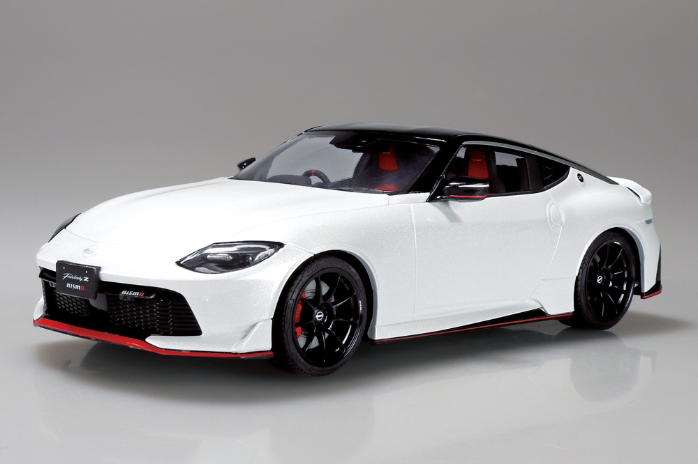 RZ34 フェアレディZ NISMO 2024 プリズムホワイト - AOSHIMA SCALE