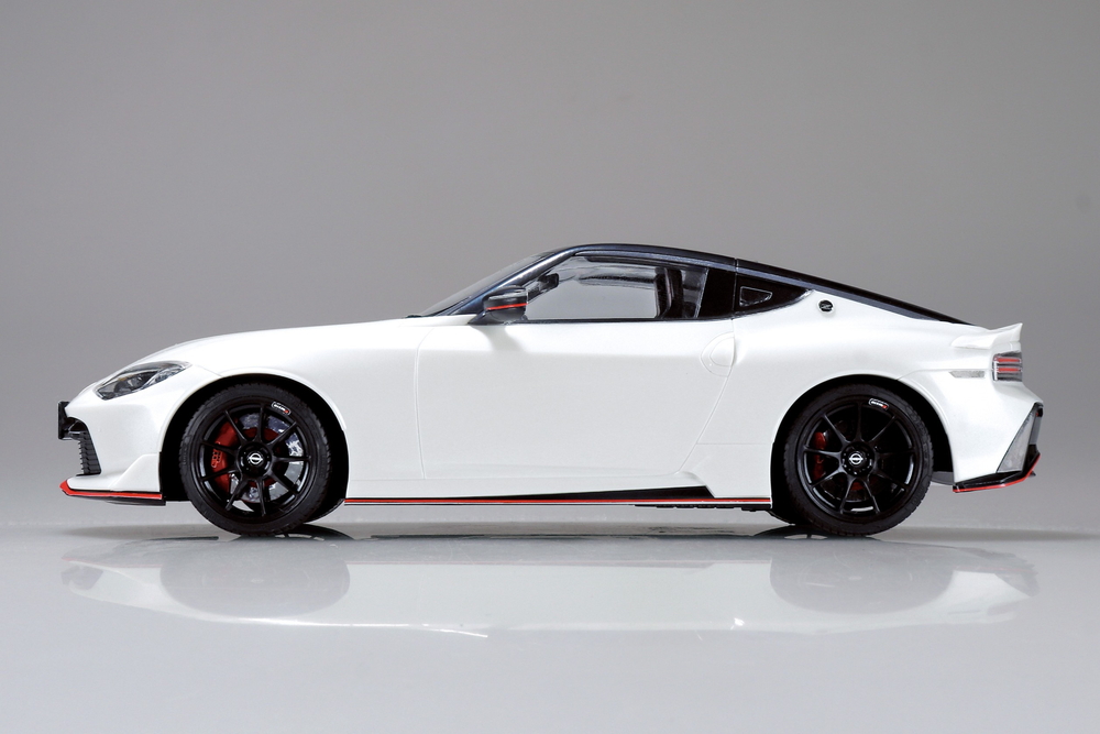 RZ34 フェアレディZ NISMO 2024 プリズムホワイト - AOSHIMA SCALE