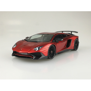 1/24 ランボルギーニ アヴァンタドールLP700-4（カスタム品） Amazon | 1:24 ランボルギーニ アヴェンタドール LP700-4に最適