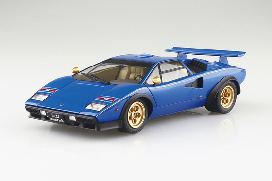 1/24 '76 ウルフ・カウンタック Ver.2 - AOSHIMA SCALE MODEL LINEUP